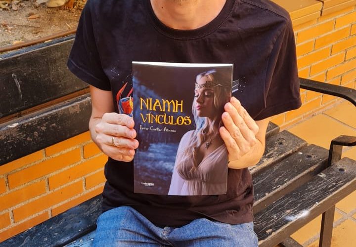 Javier Cuellar Atienza – Niamh: Vínculos