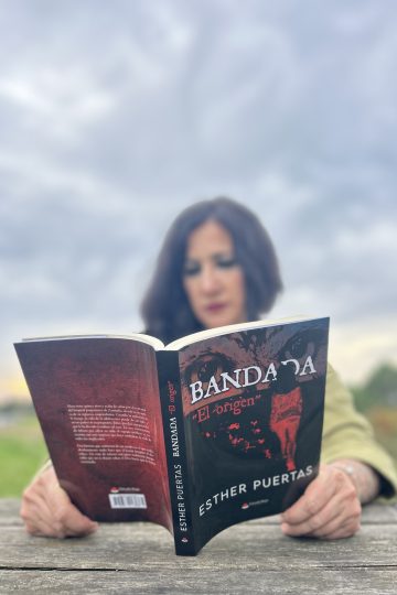 Esther Puertas – Bandada: «El origen